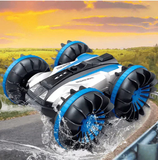 Amphibious - Stunt Vehicle Toy ©